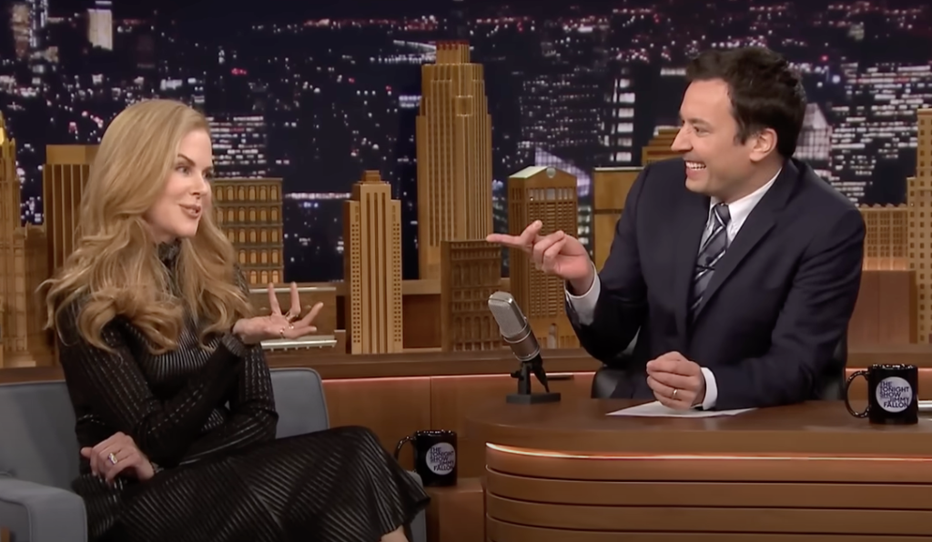 Nicole Kideman überrascht Jimmy Fallon in seiner Tonight Show